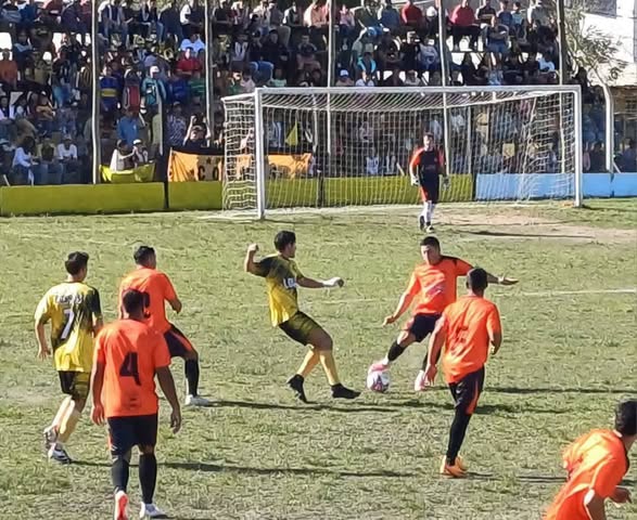 NARANJAS Y CANARIOS EN LA COPA ENTRE RÍOS